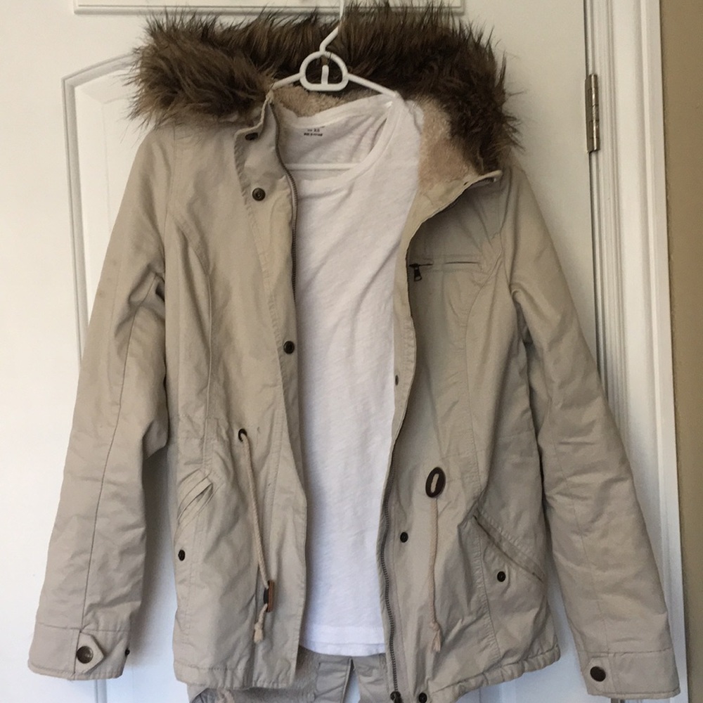 Winter coat with fur hood